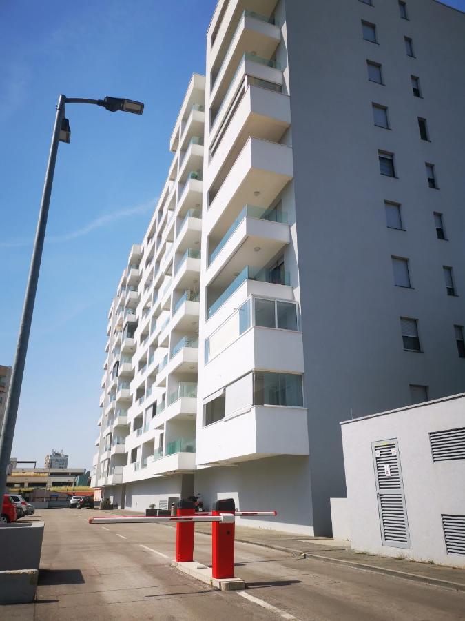 Ambassador Apartment Zadar Exterior photo
